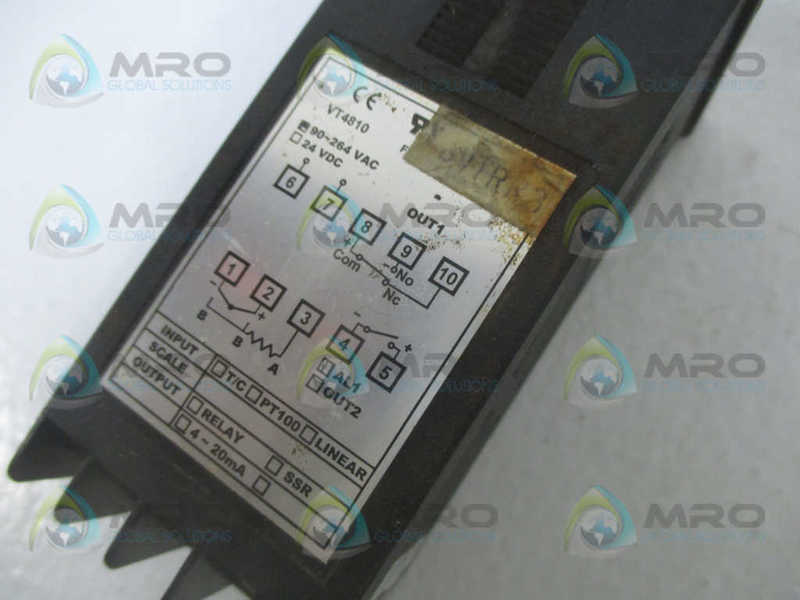 EXTECH 48VTRR3 TEMPERATURE CONTROLLER  UNMP