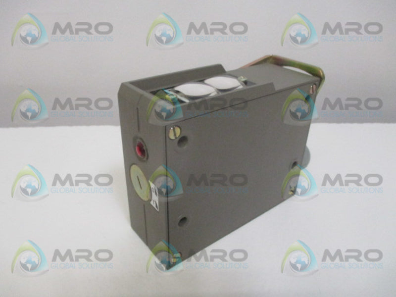 DATALOGIC RT10-4556T PHOTOELECTRIC RECIEVER 110/220VAC  NSNP