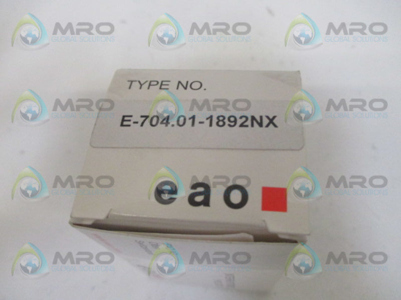 EAO E-704.01-1892NX RED PUSHBUTTON SWITCH  NSMP