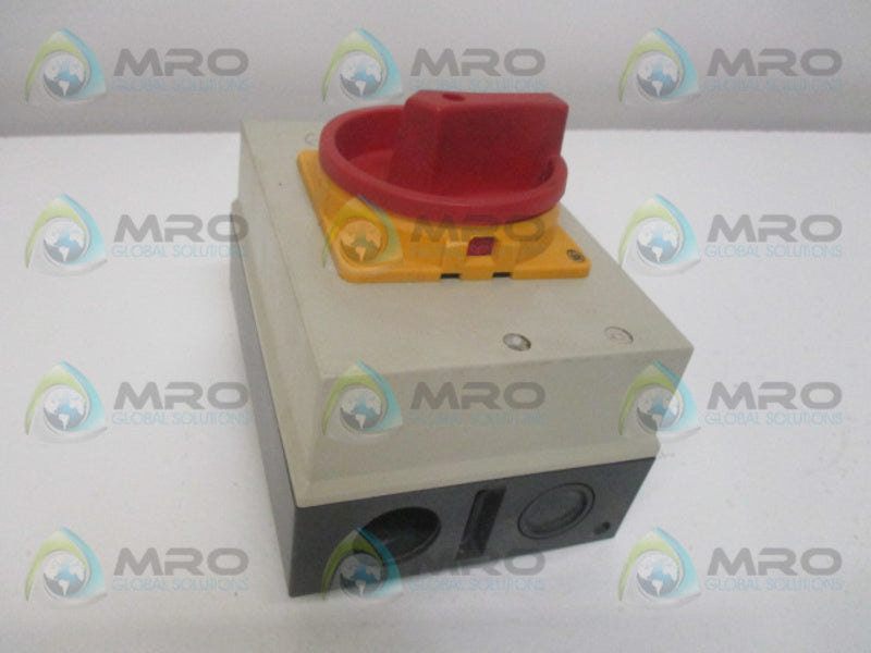 KLOCKNER MOELLER P3-63 DISCONNECT SWITCH (AS PICTURED)  UNMP