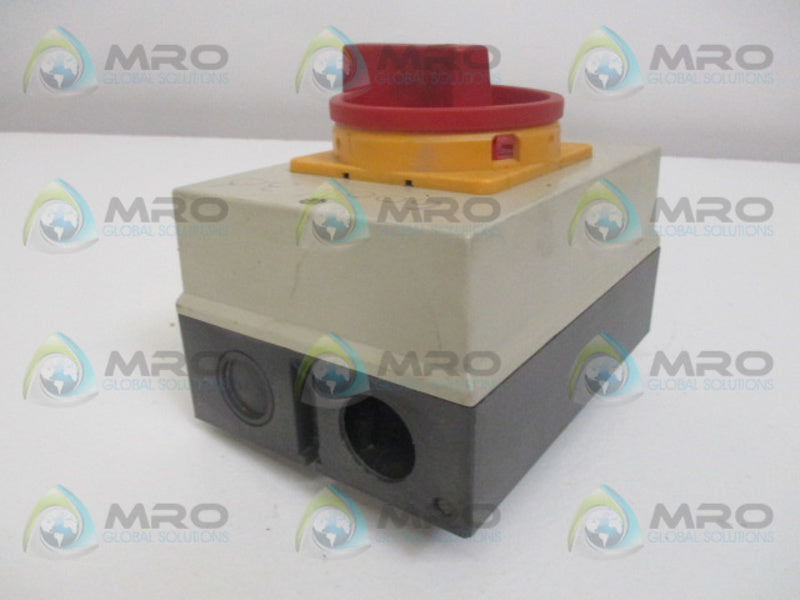 KLOCKNER MOELLER P3-63 DISCONNECT SWITCH (AS PICTURED)  UNMP