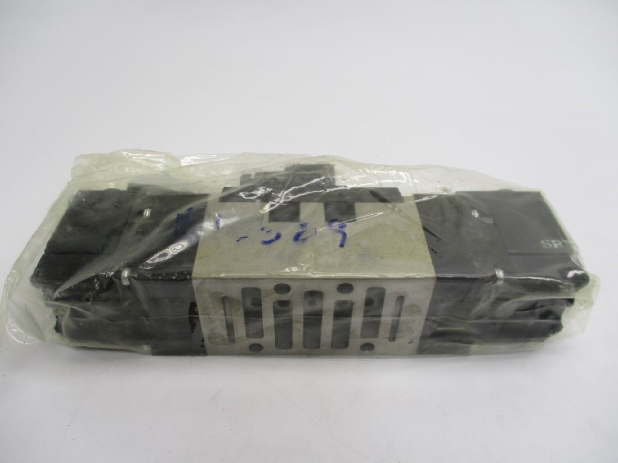 SMC VS7-8-FG-D-5NM 110VAC NSMP