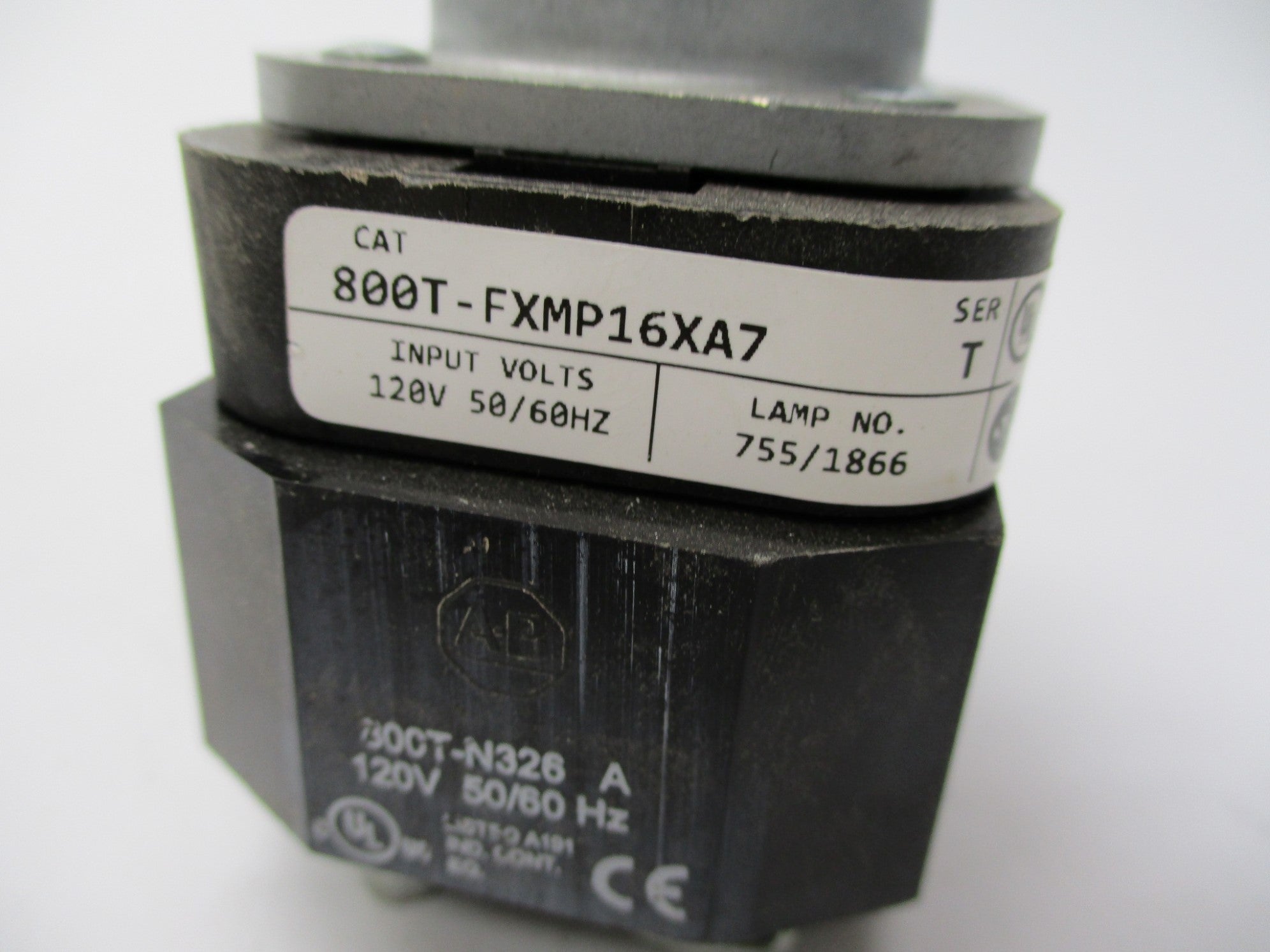 ALLEN BRADLEY 800T-FXMP16XA7 SER. T 120V (WH) NSMP