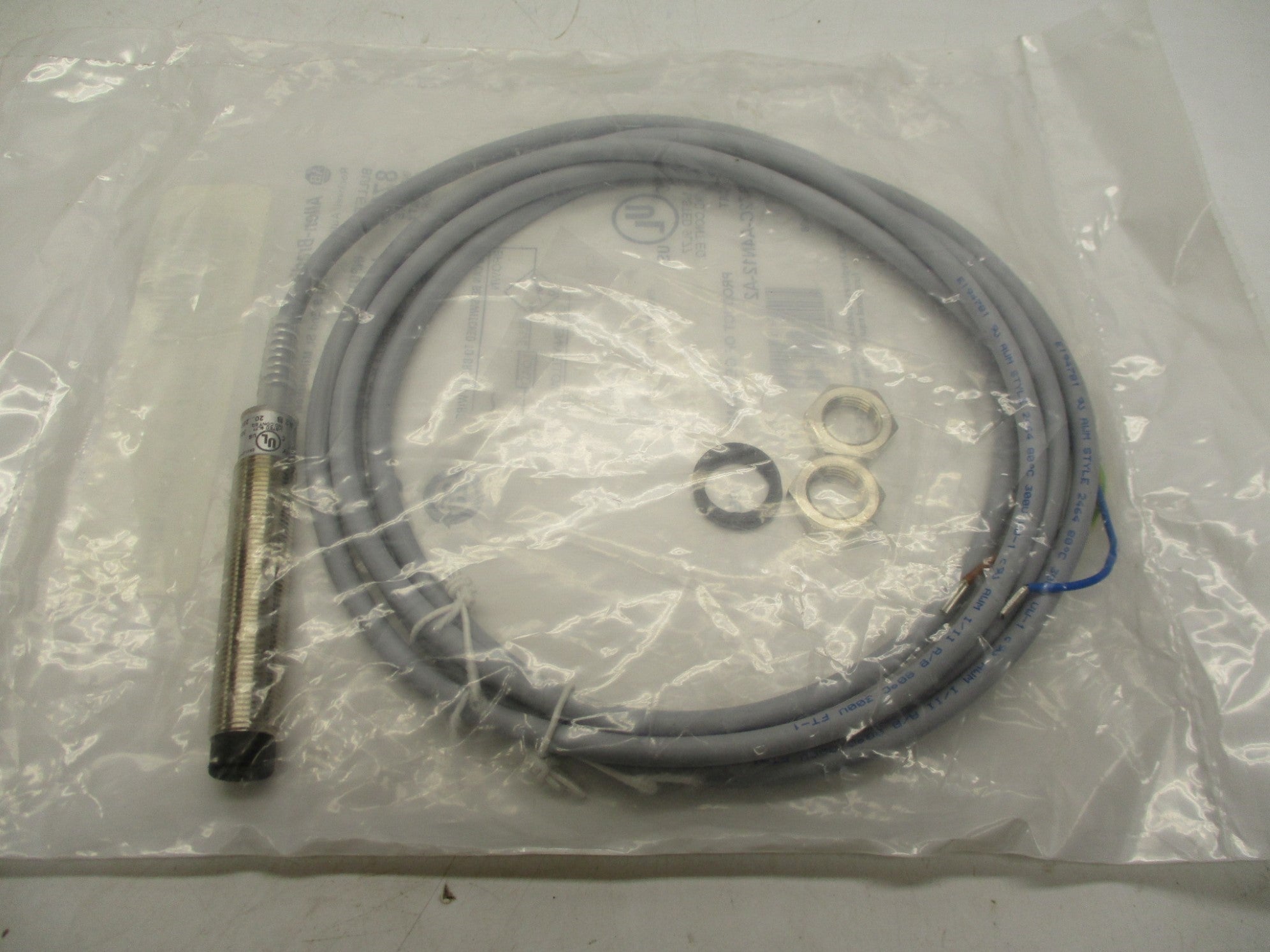 ALLEN BRADLEY 872C-A4N12-A2 SER. B 20-250VAC NSMP