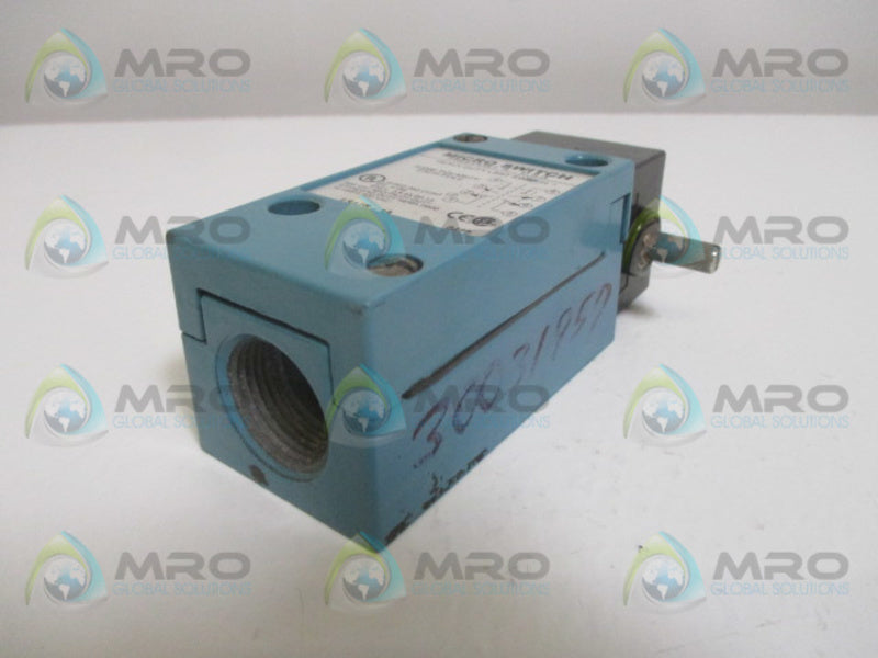 MICRO SWITCH LSA2B-1A LIMIT SWITCH  UNMP