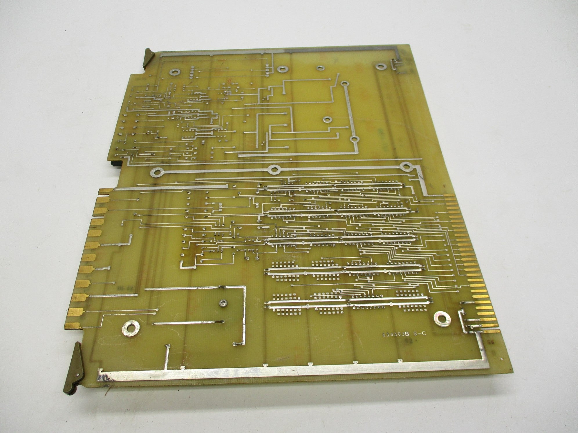 INDUSTRIAL SPARE PART 634303B (AS PICTURED)  UNMP