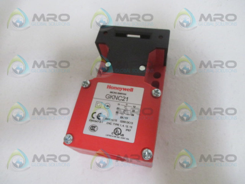 HONEYWELL GKNC21 SAFETY INTERLOCK SWITCH NO KEY  NSNP