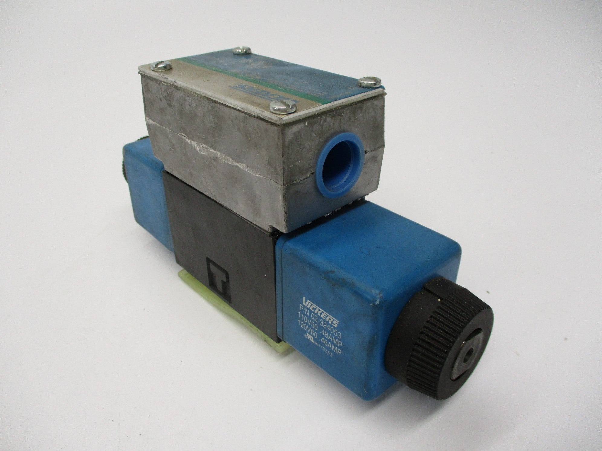 VICKERS DG4V-3S-6C-M-FW-B5-60-EN21 110/120V .48/.46A 5000PSI UNMP