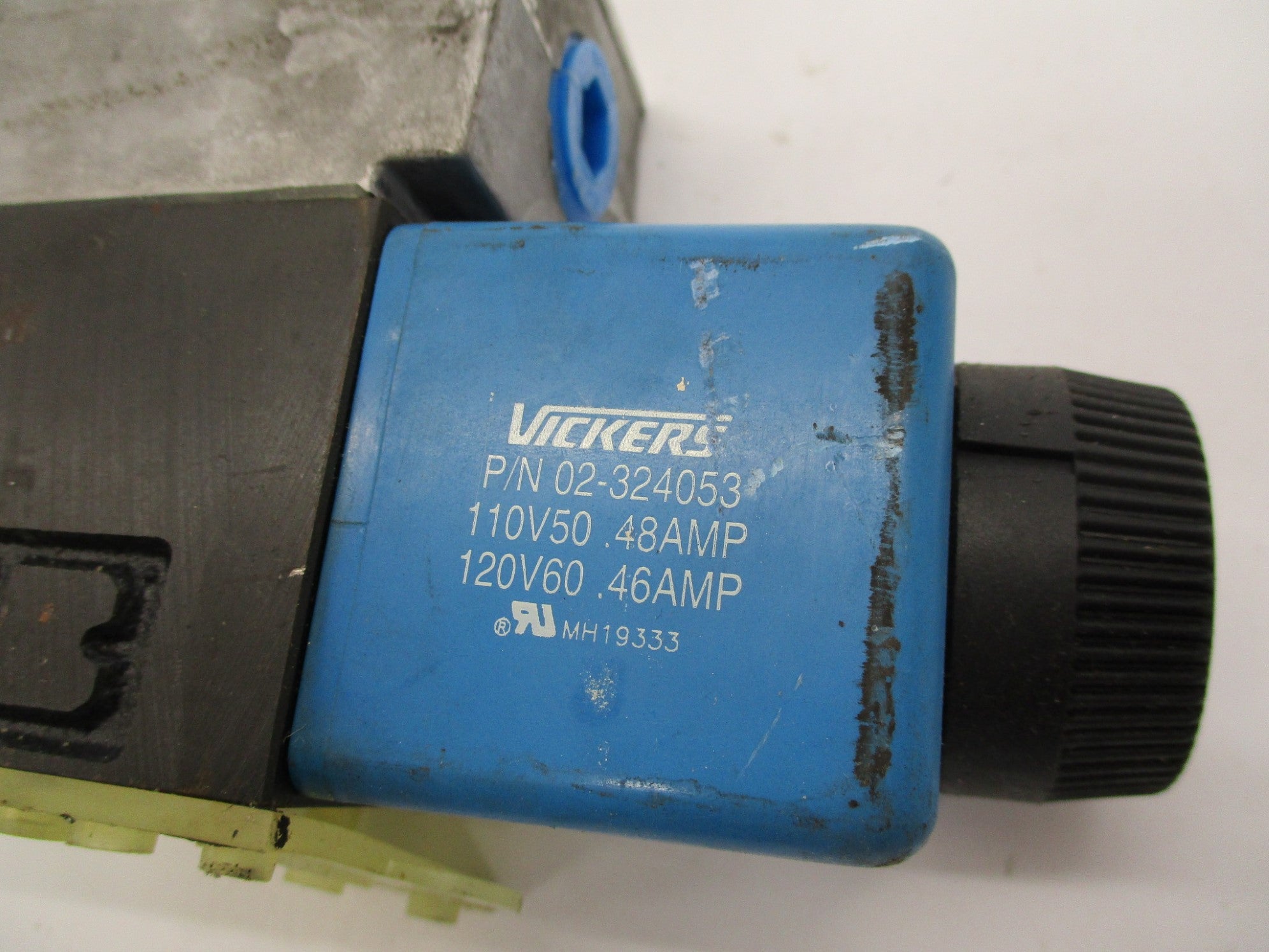 VICKERS DG4V-3S-6C-M-FW-B5-60-EN21 110/120V .48/.46A 5000PSI UNMP
