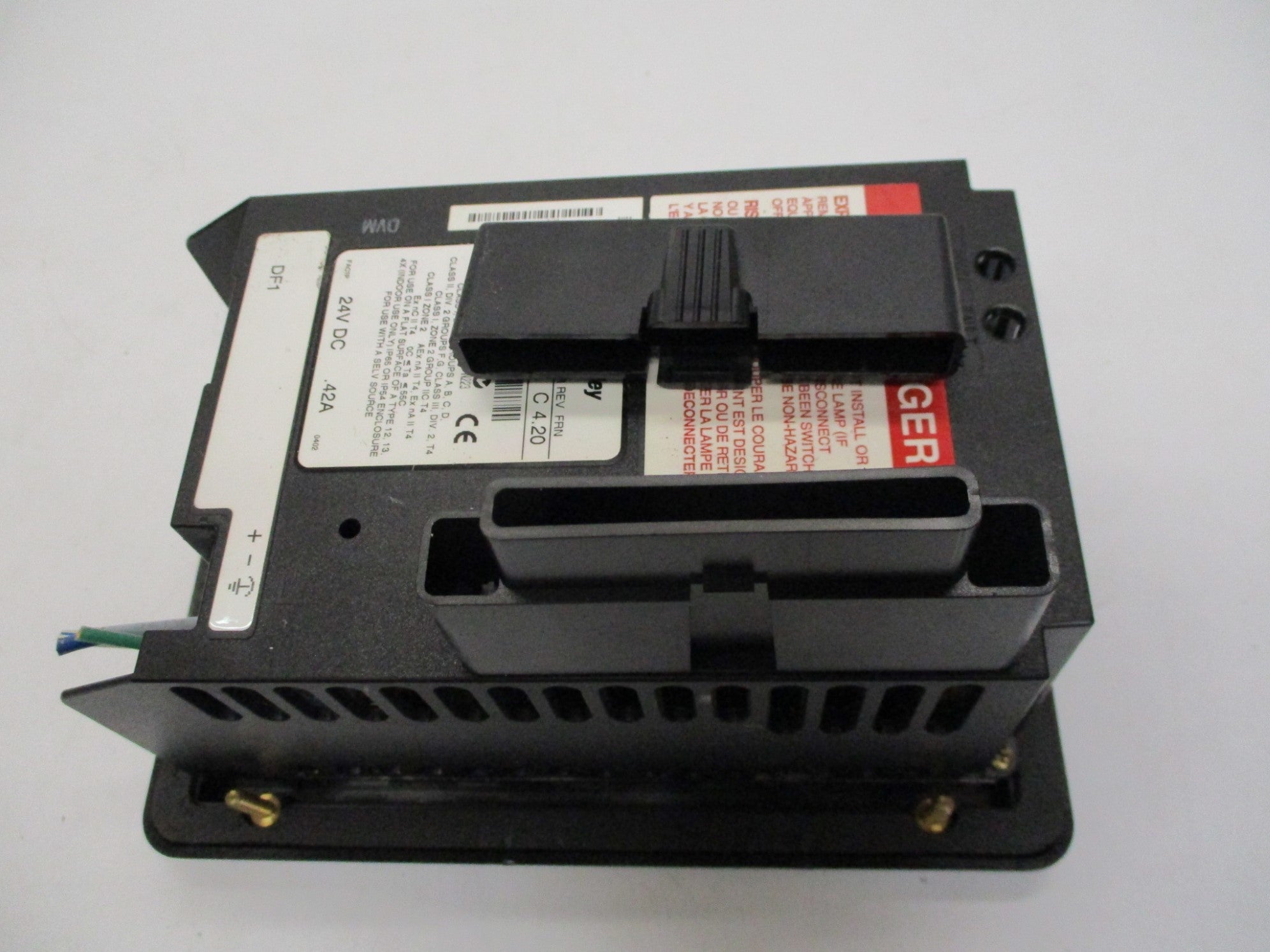 ALLEN BRADLEY 2711-K3A17L1 SER. A F/W 4.20 24VDC .42A UNMP