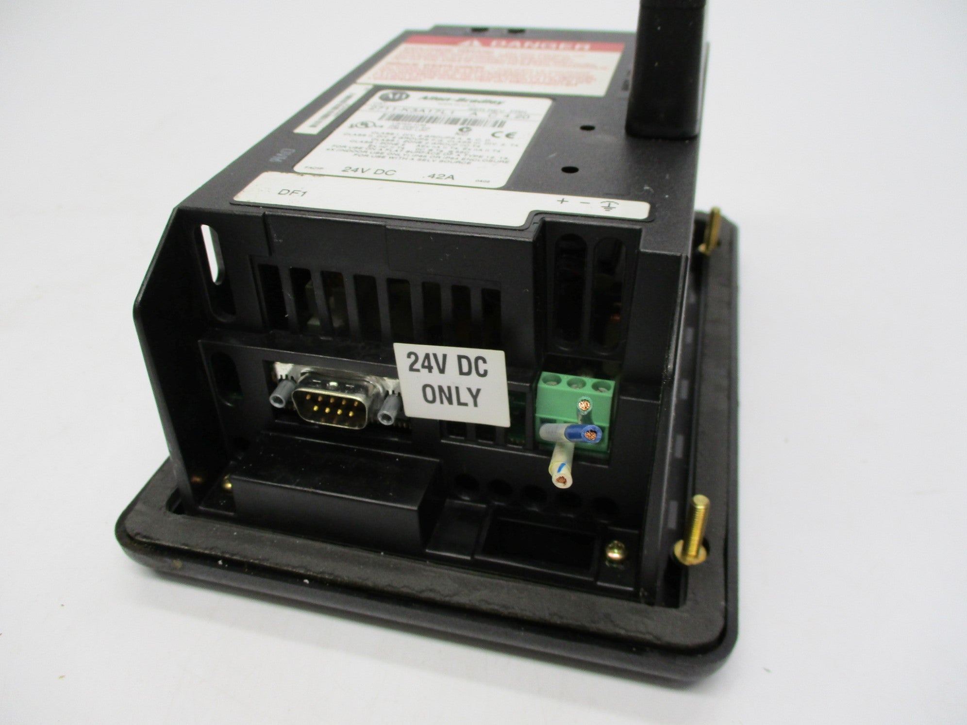 ALLEN BRADLEY 2711-K3A17L1 SER. A F/W 4.20 24VDC .42A UNMP