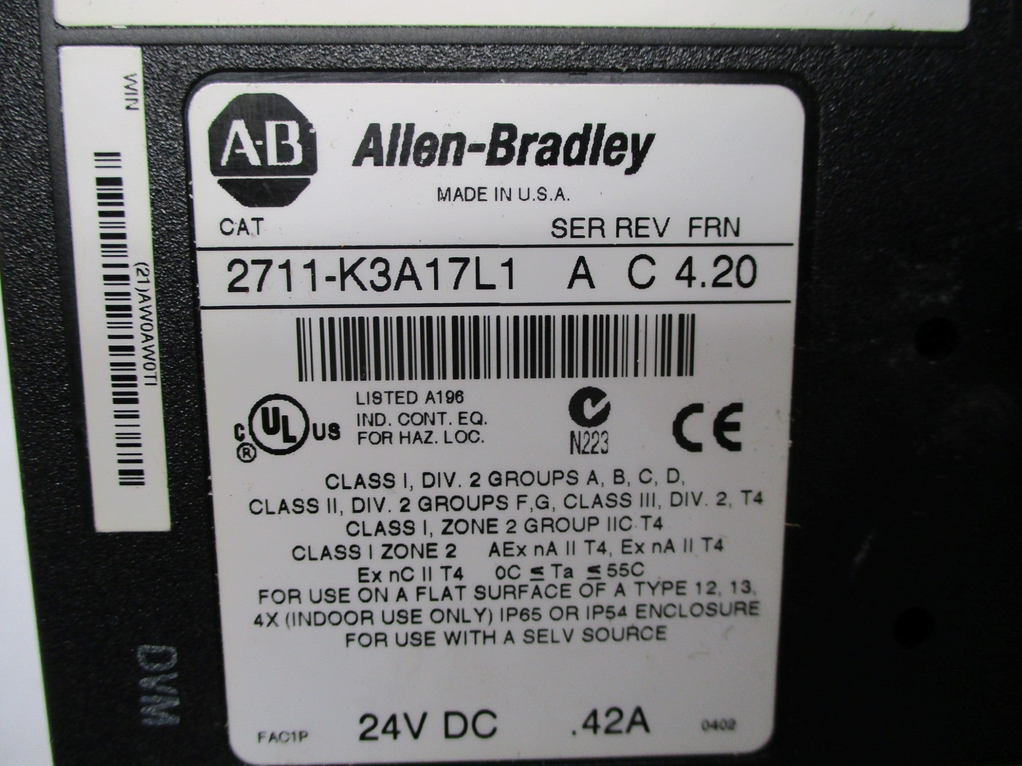 ALLEN BRADLEY 2711-K3A17L1 SER. A F/W 4.20 24VDC .42A UNMP