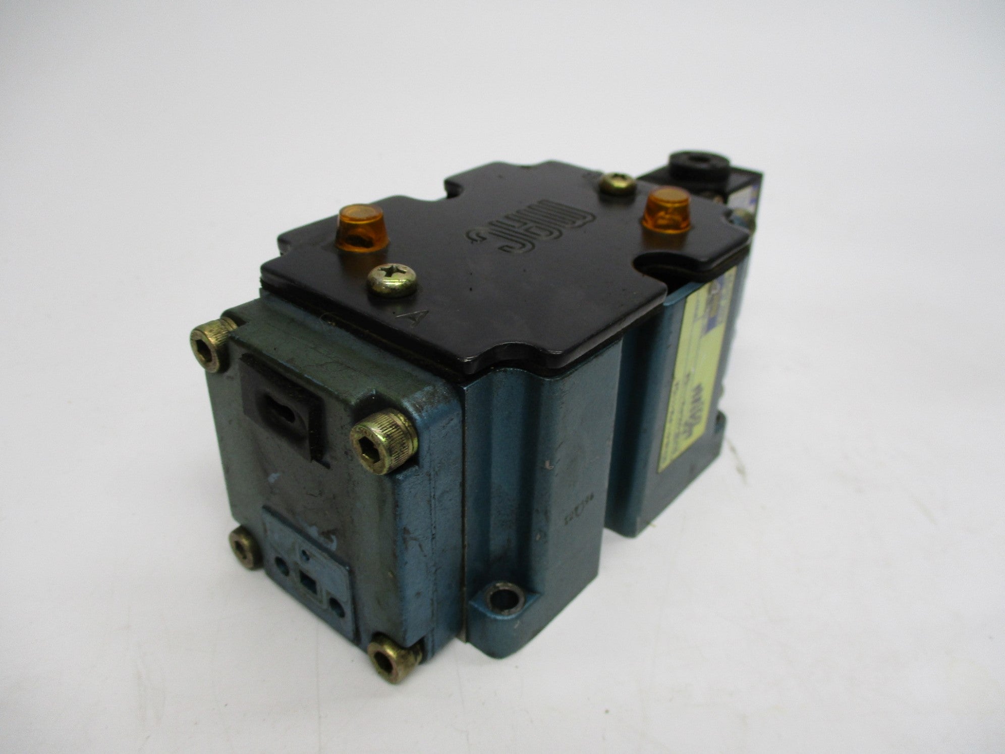 MAC 6523B-611-PM-111DA 120V UNMP