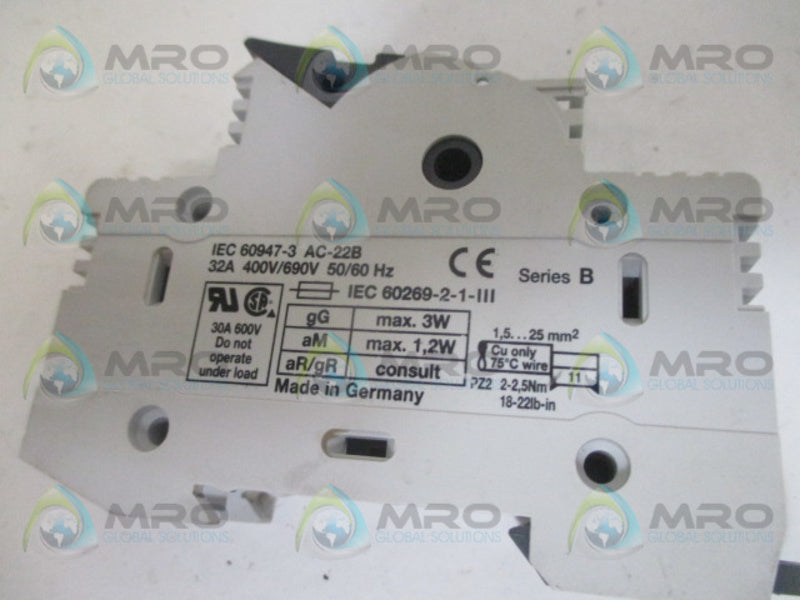 ALLEN BRADLEY 1492-FB1M30-L SER. B FUSE HOLDER 30A UNMP