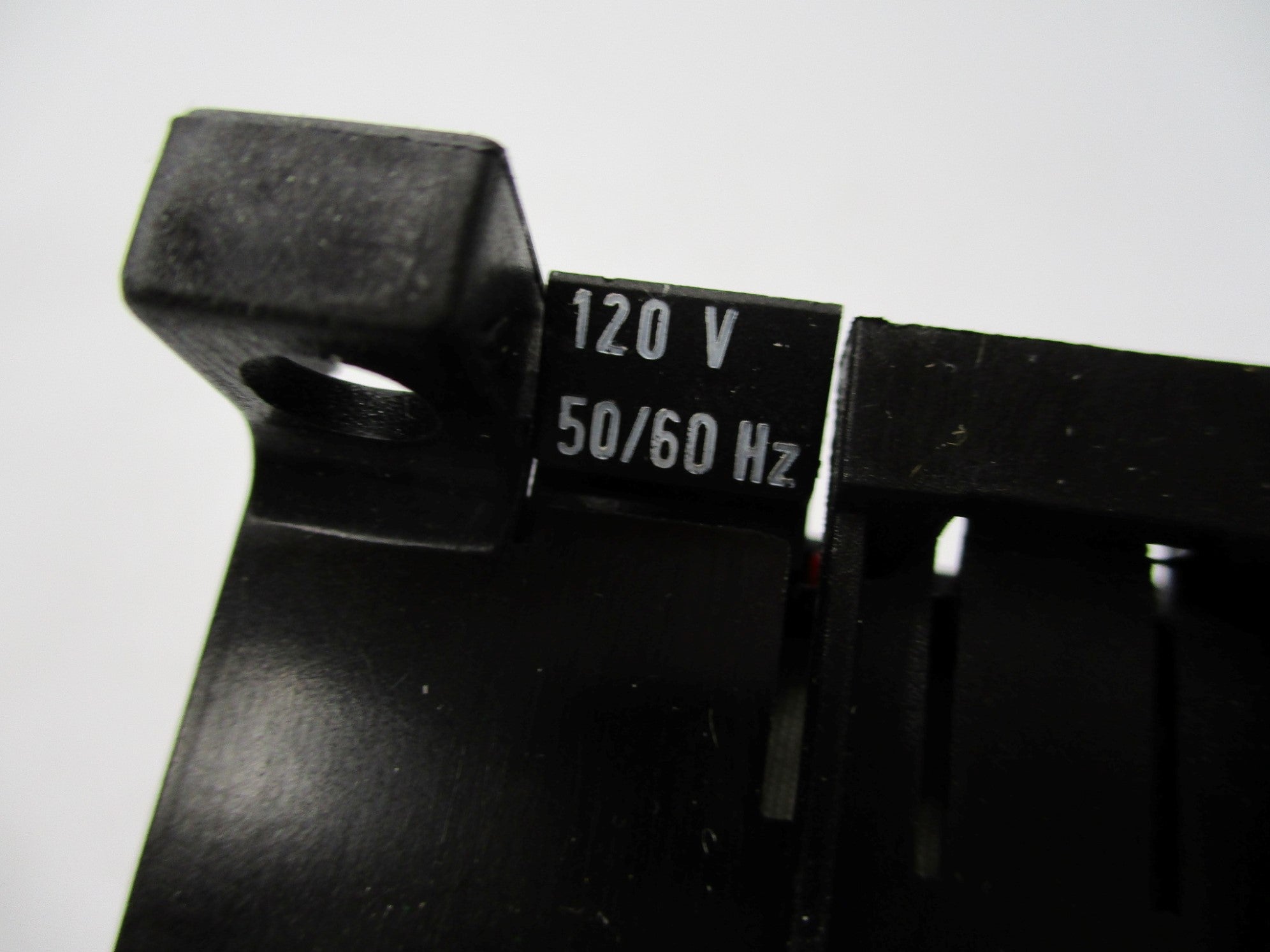 SCHNEIDER ELECTRIC CA2SKE20G7 120V NSMP