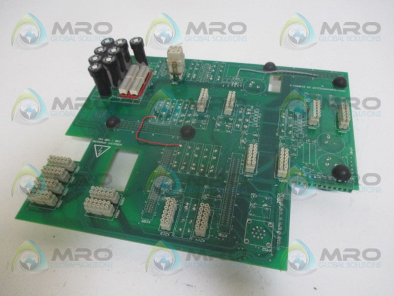 MASCHINENVERTEILER A32136944/1 TERMINAL BOARD 230/400VAC UNMP