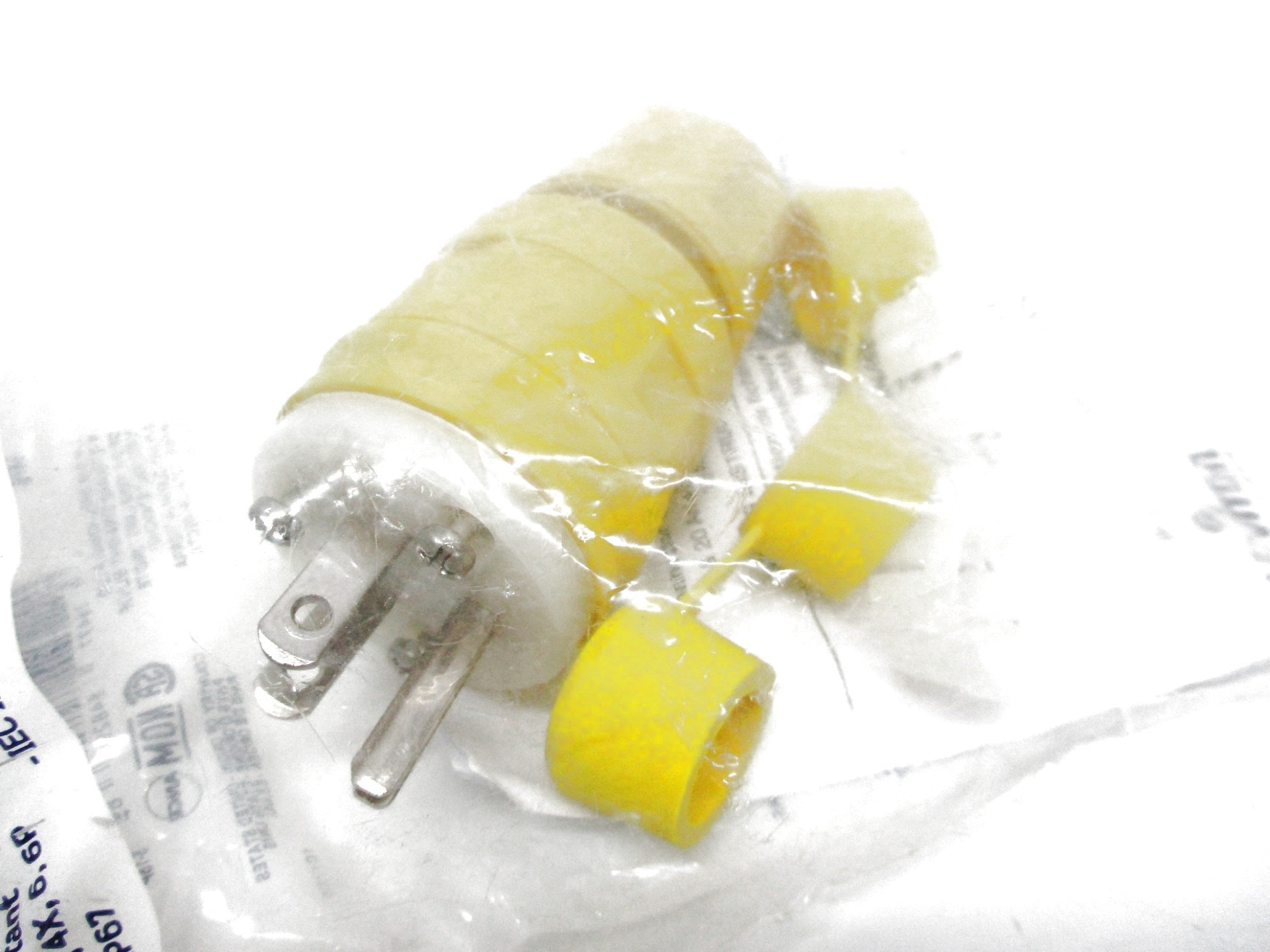 LEVITON 163-14W47 125VAC 15A NSMP