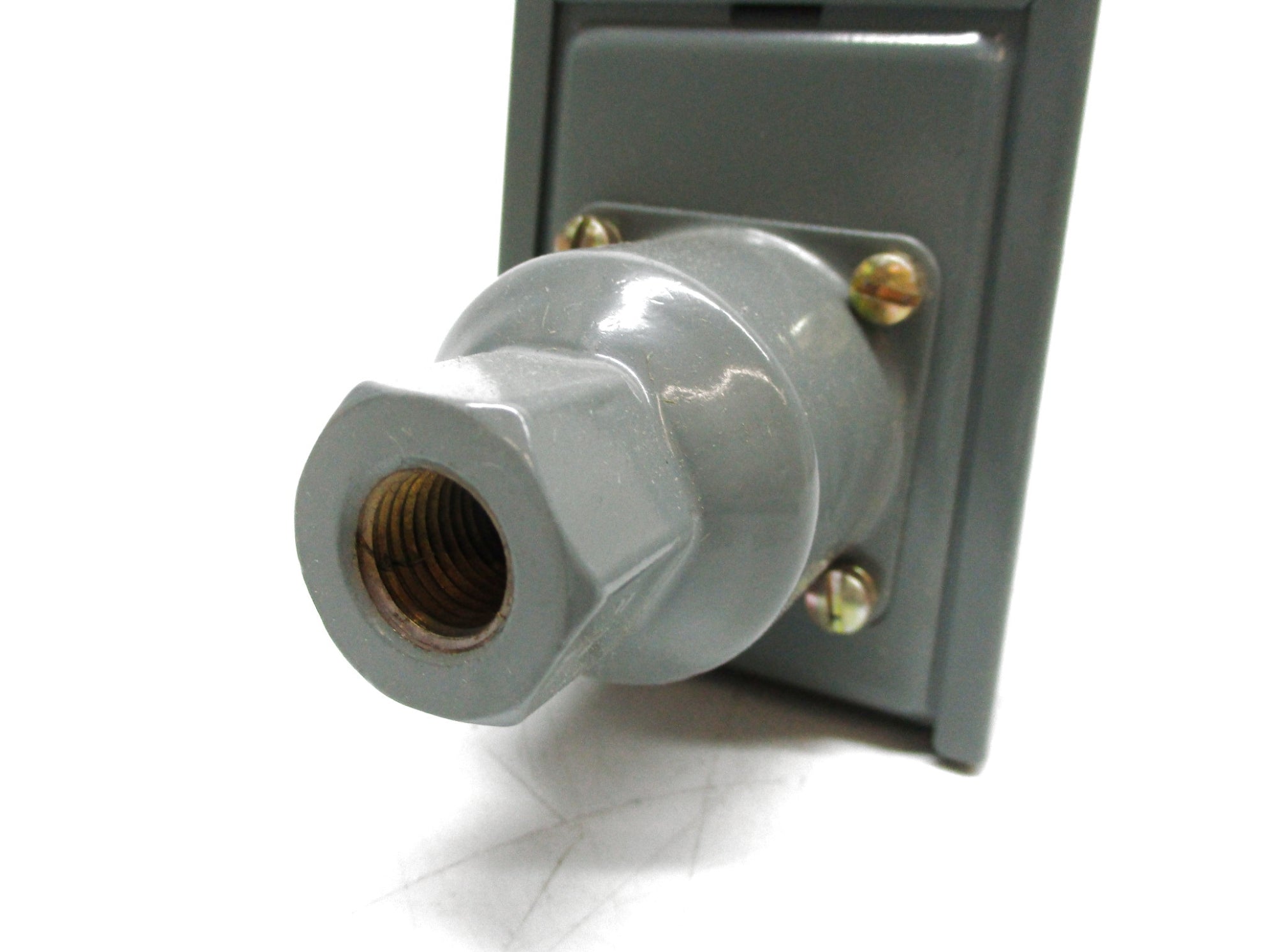 INDUSTRIAL SPARE PART 836-C5A SER. A 24-600VAC 0-80PSI (BR/YL) NSMP