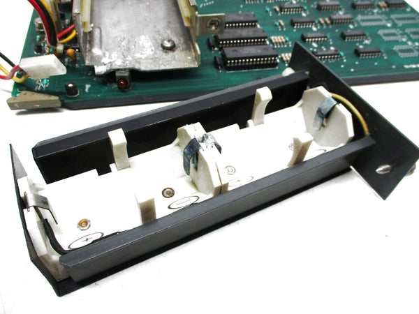 ALLEN BRADLEY 1772-ME8 5VDC 1.0A UNMP
