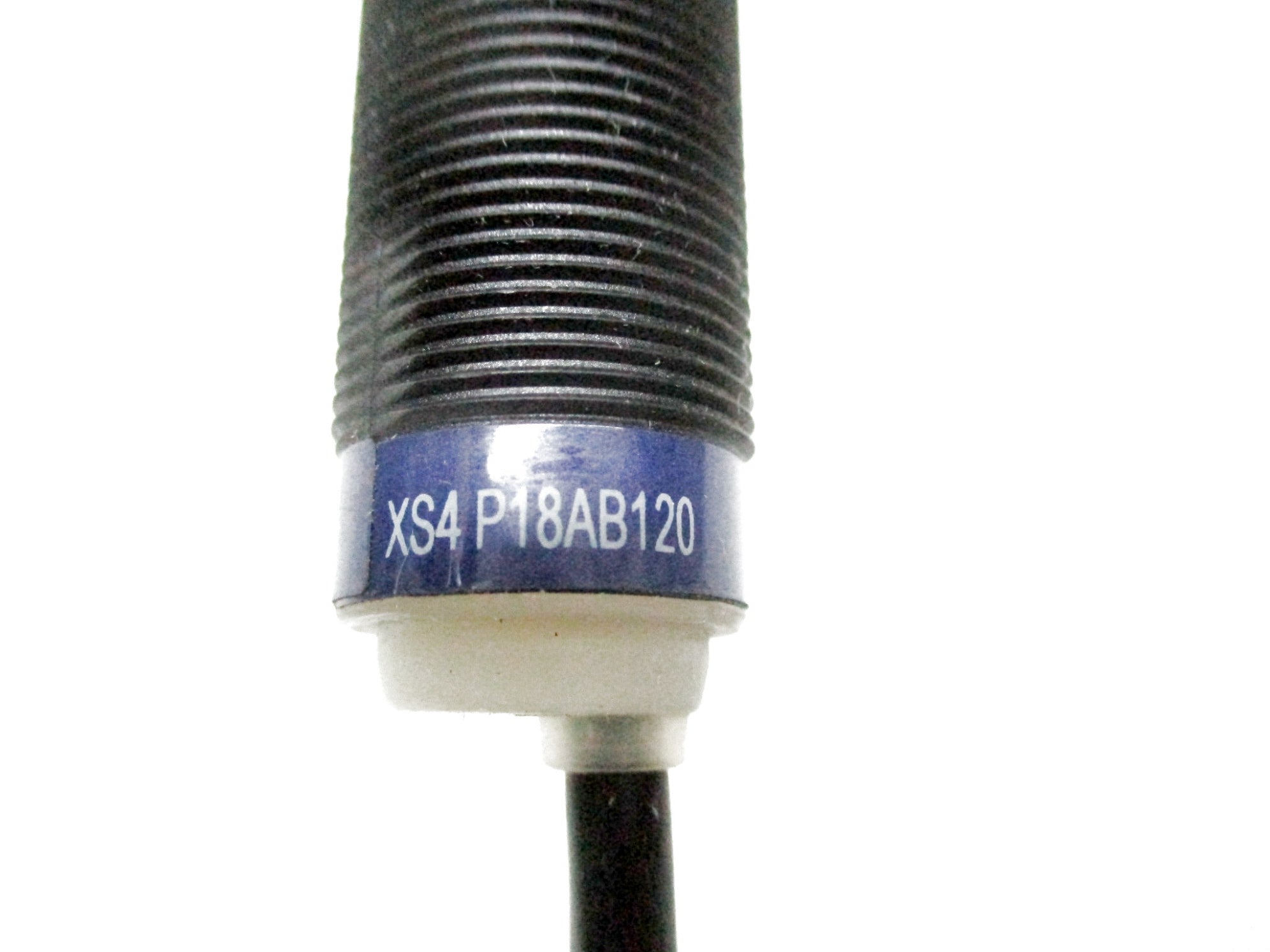 TELEMECANIQUE XS4P18AB120 UNMP