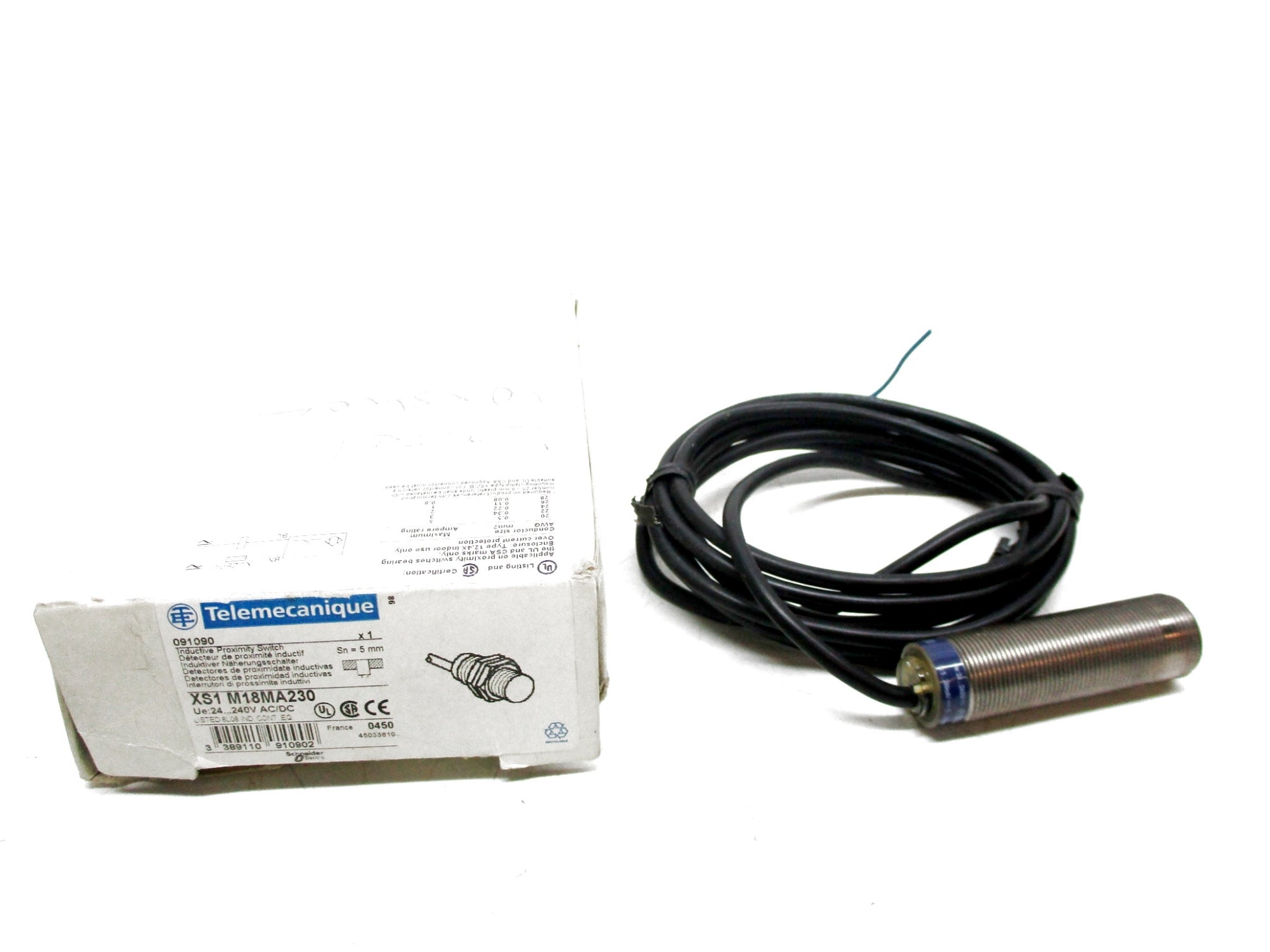 TELEMECANIQUE XS1M18MA230 24-240VAC/DC NSMP