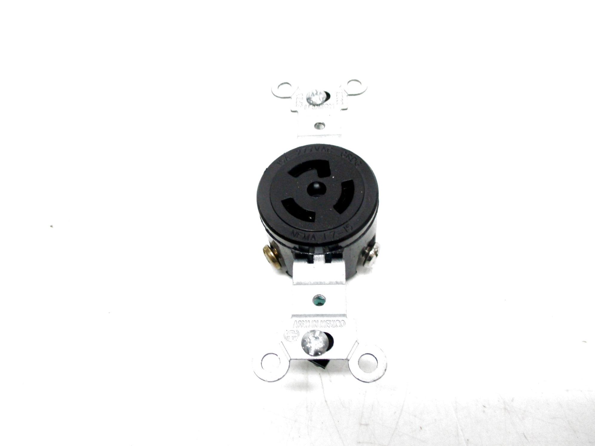 LEVITON 4760 277V 15A NSMP