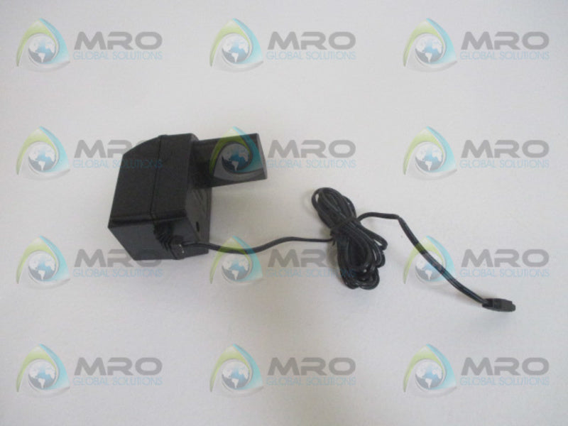 DEVOLO TP15-9V0800A  ADAPTER P/N: 62745 NSNP