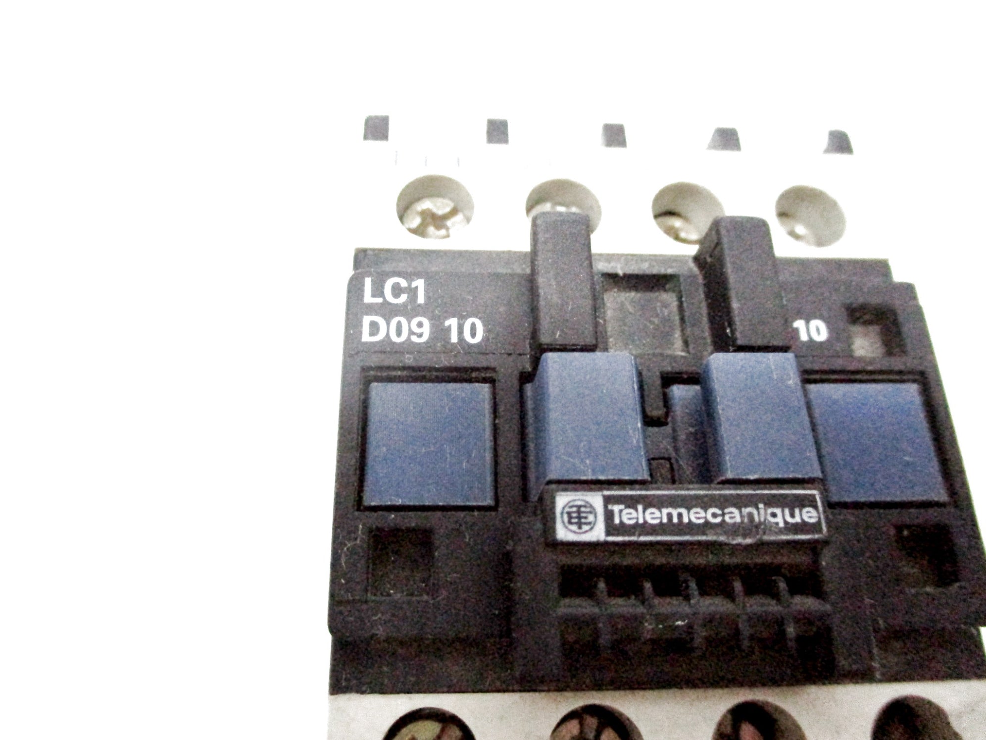 TELEMECANIQUE LC1D0910B7 24V UNMP