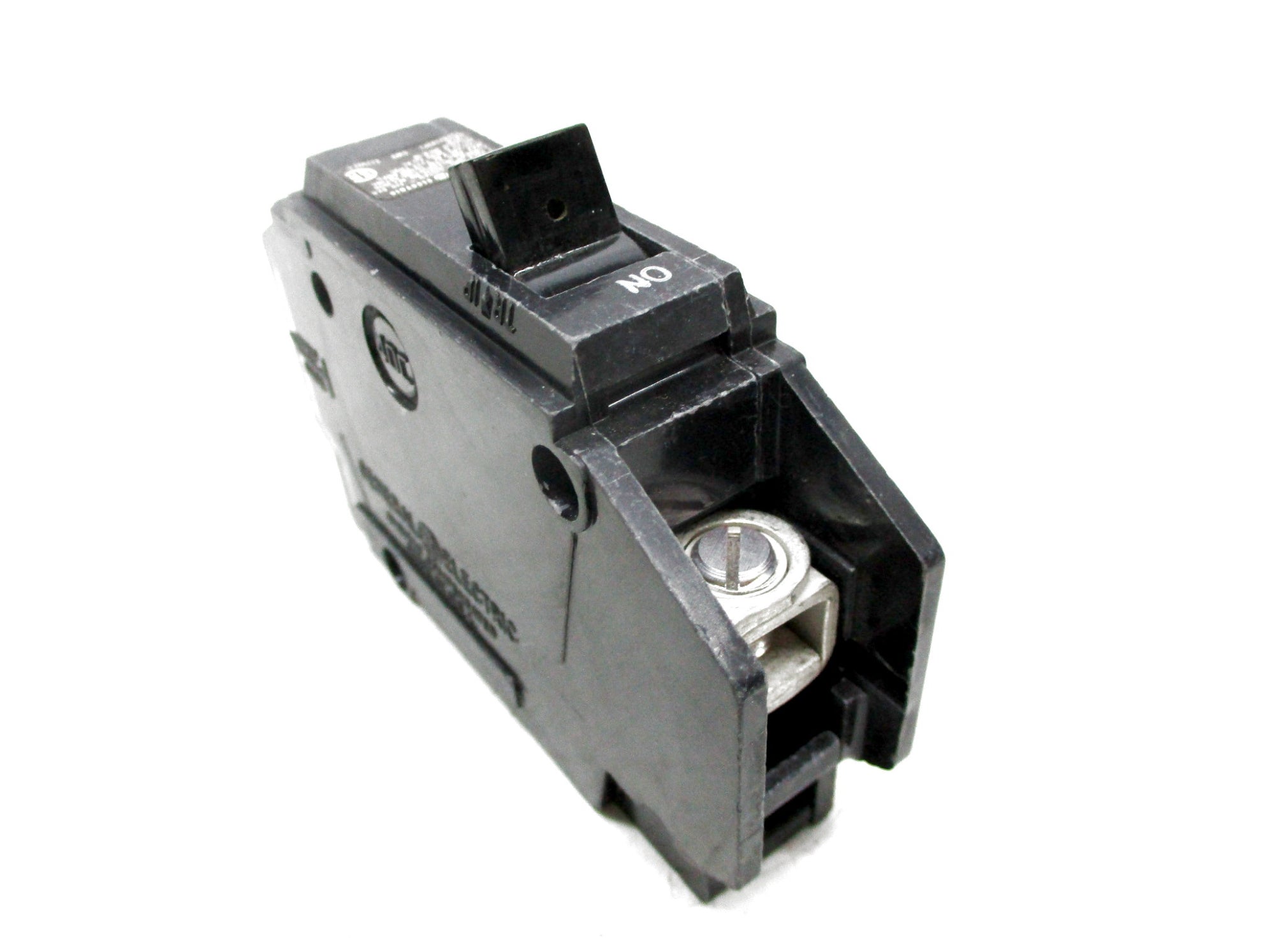 GENERAL ELECTRIC THQC115 120/240VAC 15A UNMP