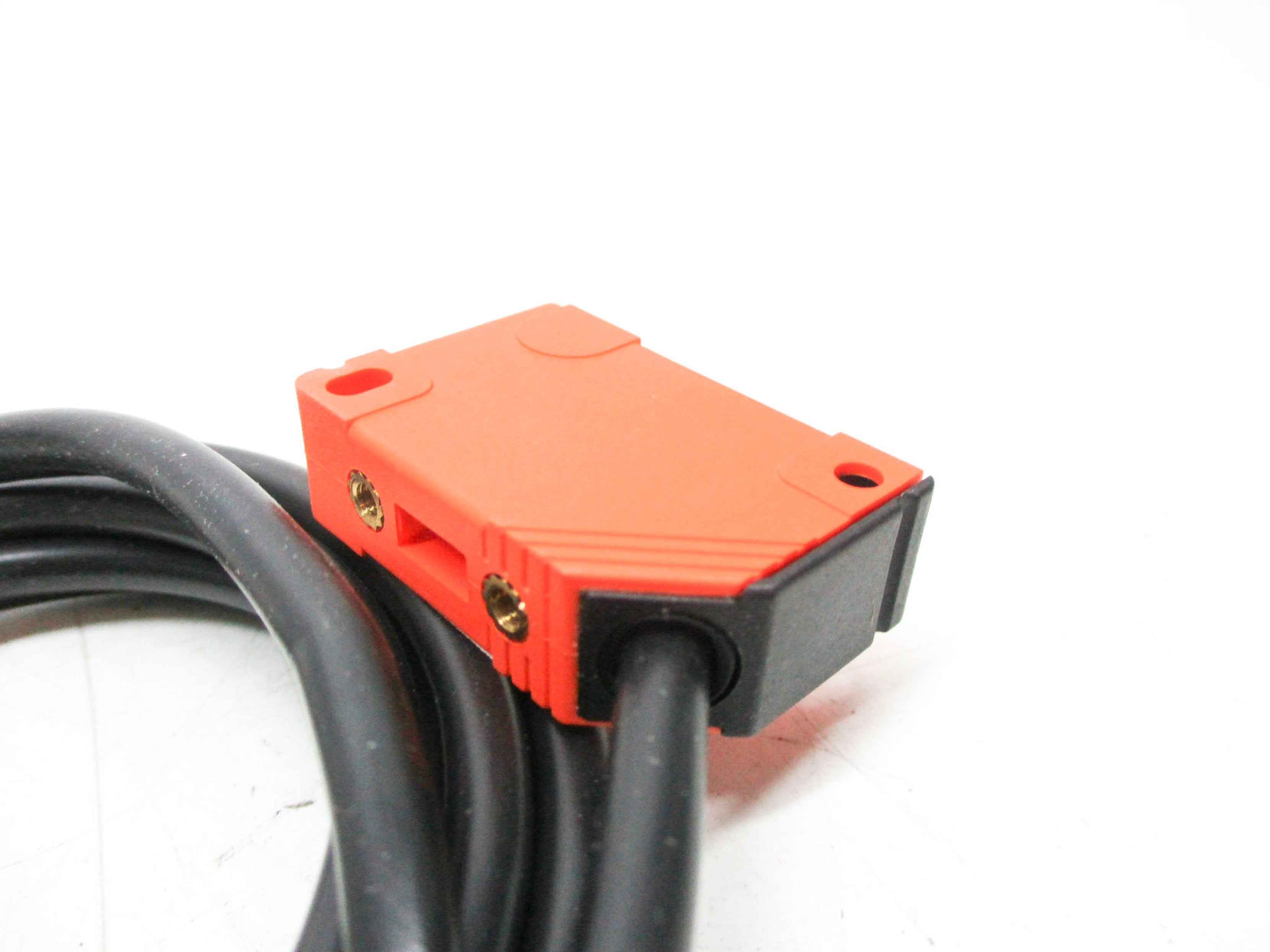 IFM EFECTOR IN5129 IN-3004-BPKG 10-36VDC NSMP