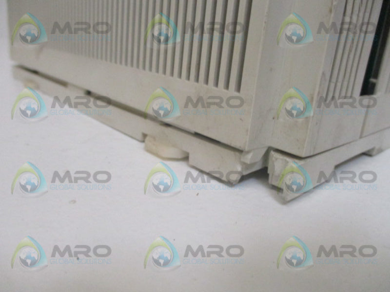 INDUSTRIAL SPARE PART SLC 100 1745-LP101 SER. D F/W 5  (AS PICTURED) UNMP