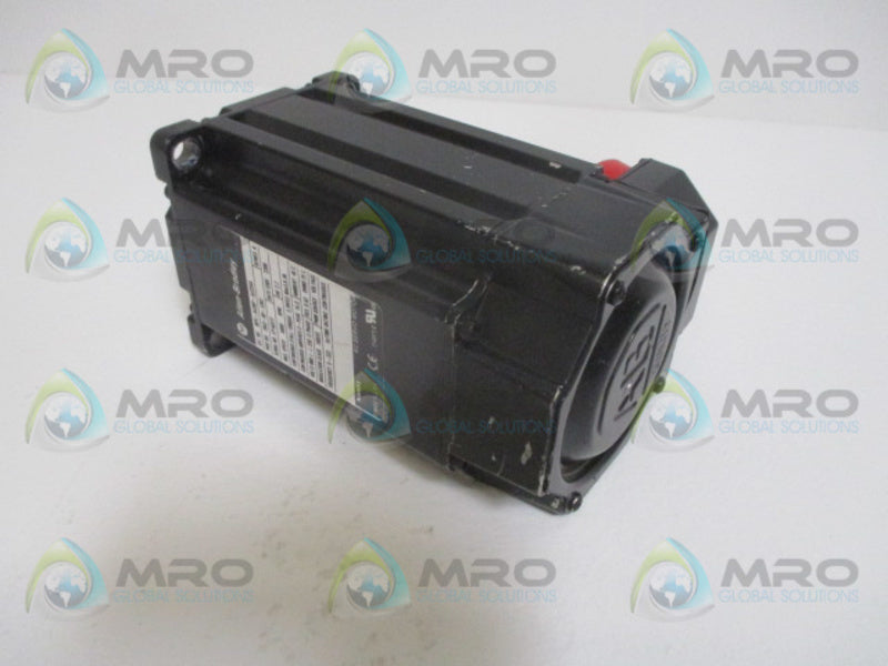 ALLEN BRADLEY MPL-A430P-HJ22AA SER. A SERVO MOTOR *USED*