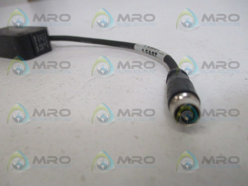 KEYENCE PZ-V72P PHOTOELECTRIC SENSOR UNMP