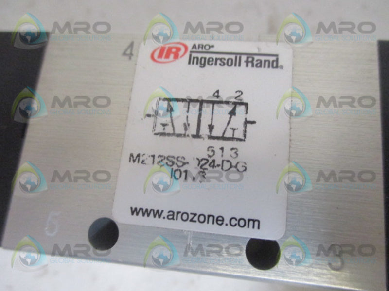 INGERSOLL RAND M813SD-024-D-G DOUBLE SOLENOID VALVE 24VDC NSNP