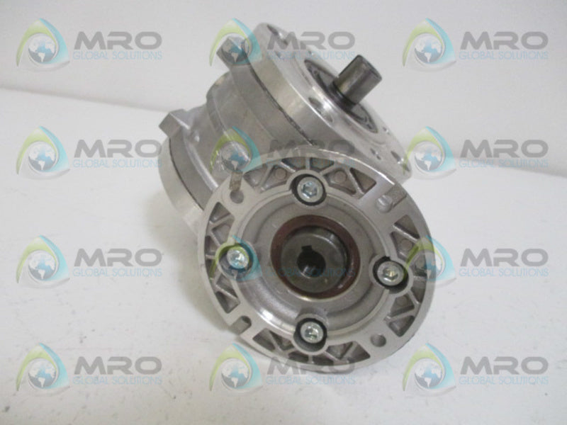 S.T.M. RMU40PP MOTOR WORM GEAR BOX NSNP