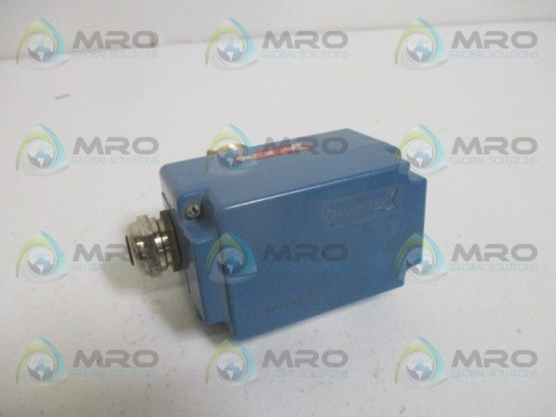 JOHNSON CONTROLS F61TB-9100 FLOW SENSOR (IN BOX) UNMP