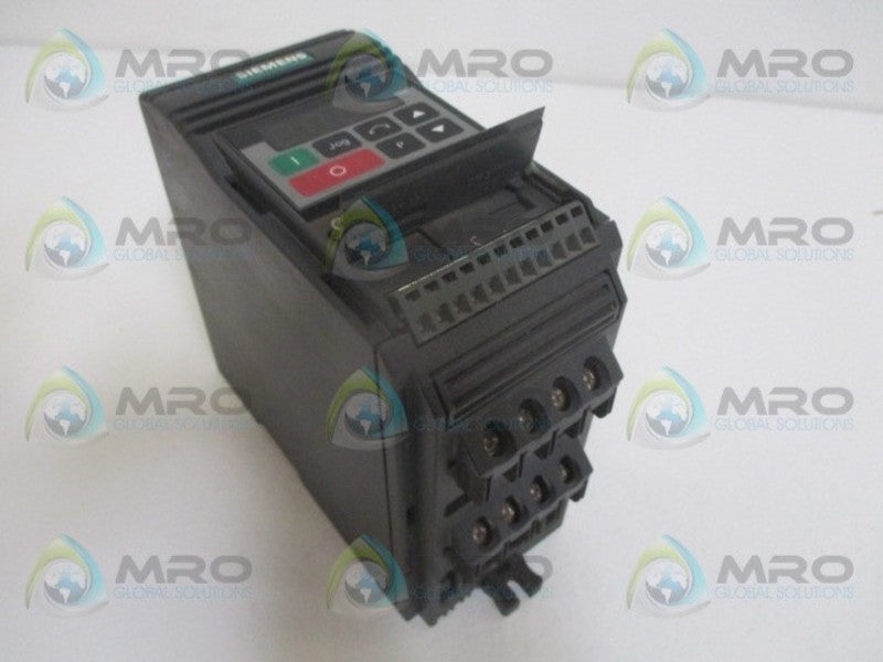 SIEMENS MICROMASTER 6SE9214-ODA40 DRIVE UNMP