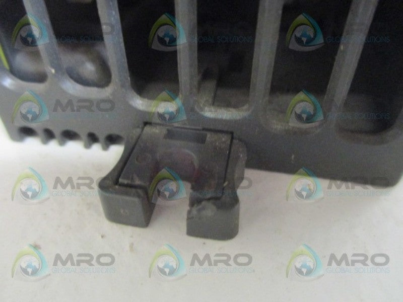 SIEMENS MICROMASTER 6SE9214-ODA40 DRIVE UNMP
