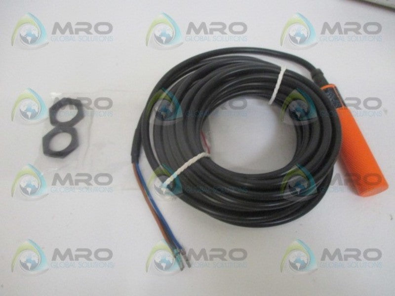 IFM EFECTOR IG5405 INDUCTIVE SENSOR IG-3008-BPKG NSMP
