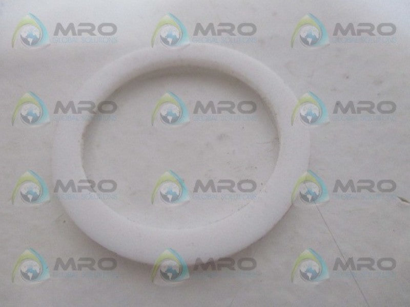 FISHER 1P825891192 MALE PACKING ADAPTOR NSNP