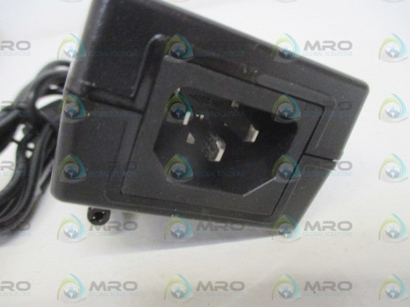 MEANWELL GS18A09-P1J AC/DC SWITCHING ADAPTOR NSMP