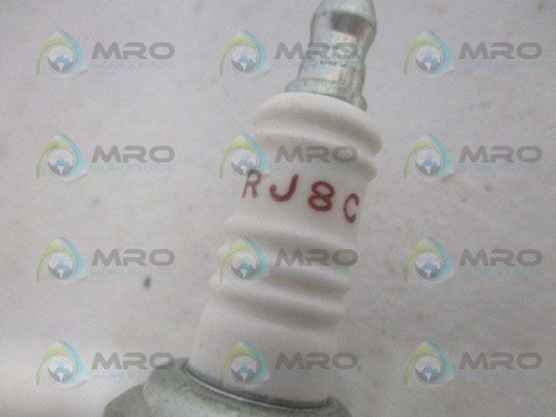 CHAMPION RJ8C SPARK PLUG NSMP