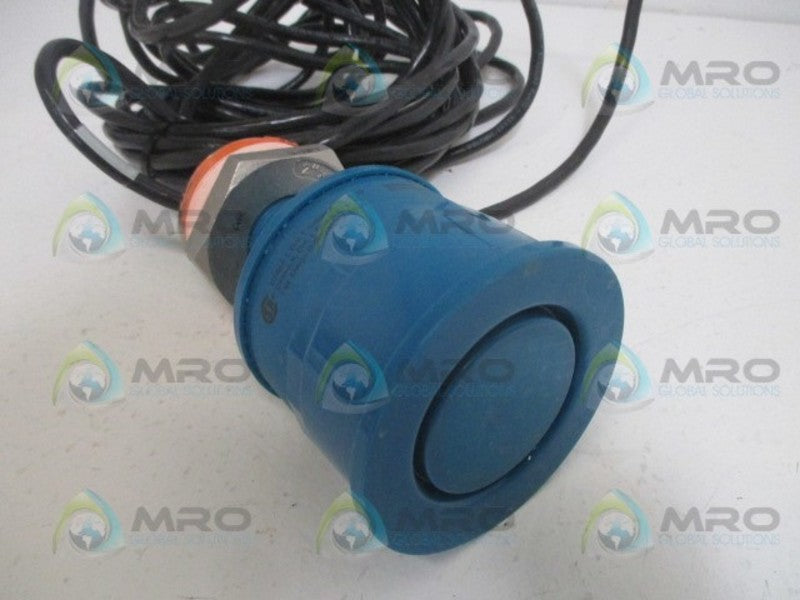 SIEMENS MILLTRONICS 7ML11150CA40 ULTRASONIC TRANSDUCER UNMP