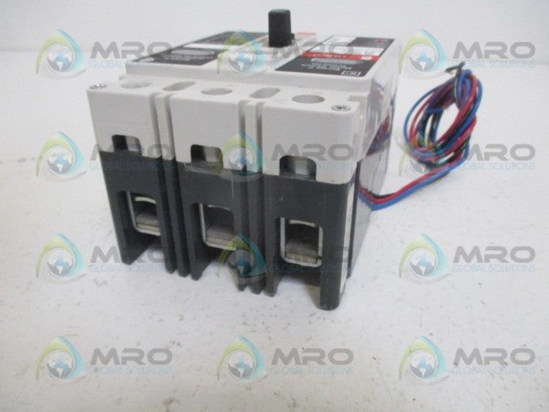 CUTLER HAMMER HMCP100R3S-A02 100A NSMP