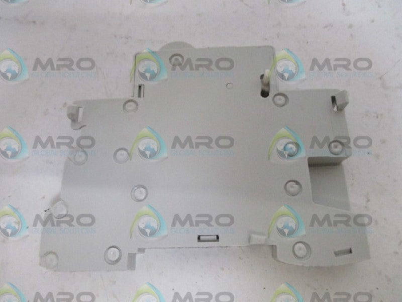 MERLIN GERIN 26924 AUXILIARY SWITCH (AS PICTURED) NSNP