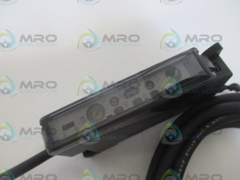 BALLUFF BOS-74K-UU-1FR-BO-Z PHOTOELECTRIC SENSOR 12-24VDC NSNP