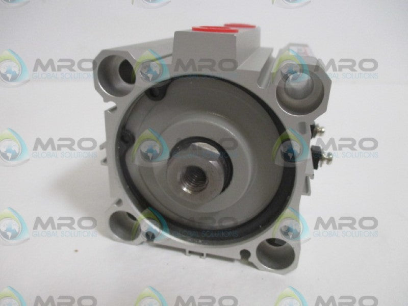 SMC CDQ2B63-40DC CYLINDER NSNP