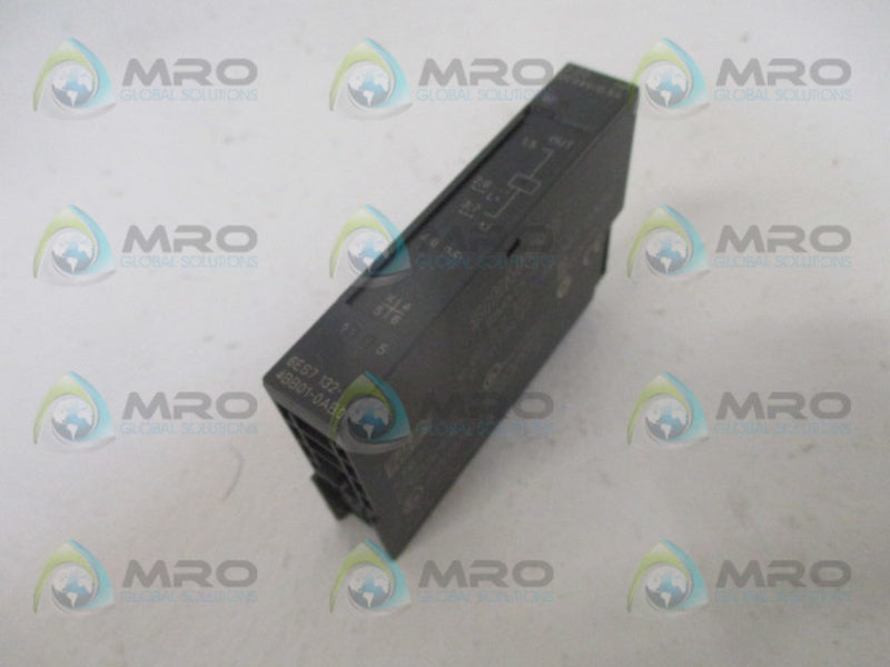 SIEMENS 6ES7132-4BB01-0AB0 MODULE (AS PICTURED)UNMP