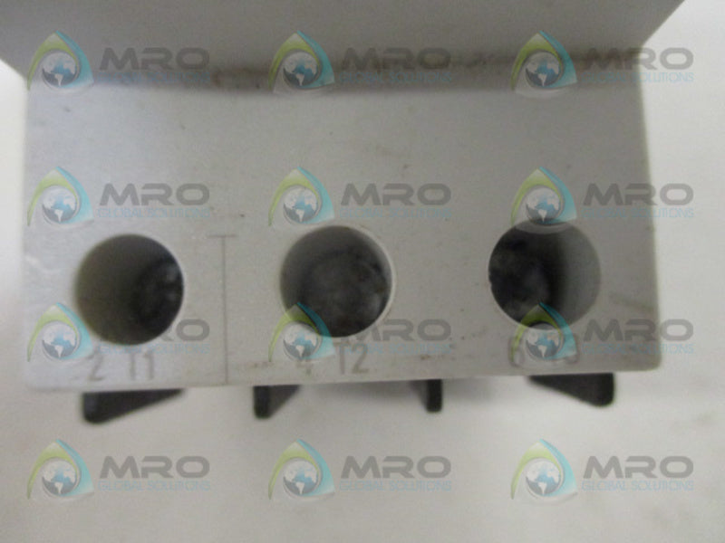 SIEMENS 3RV1021-0DA10 MOTOR PROTECTOR (AS PICTURED) NSNP
