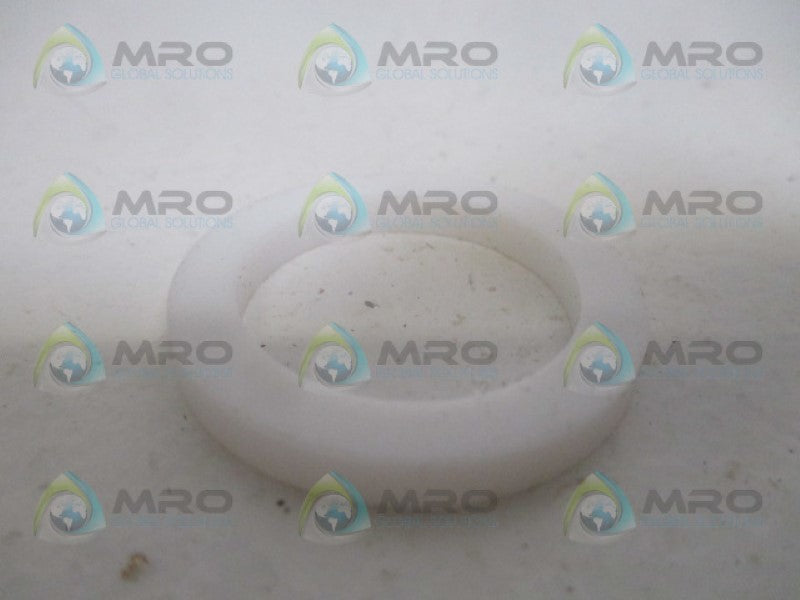 FISHER 1P825401192 FEMALE PACKING ADAPTOR NSNP